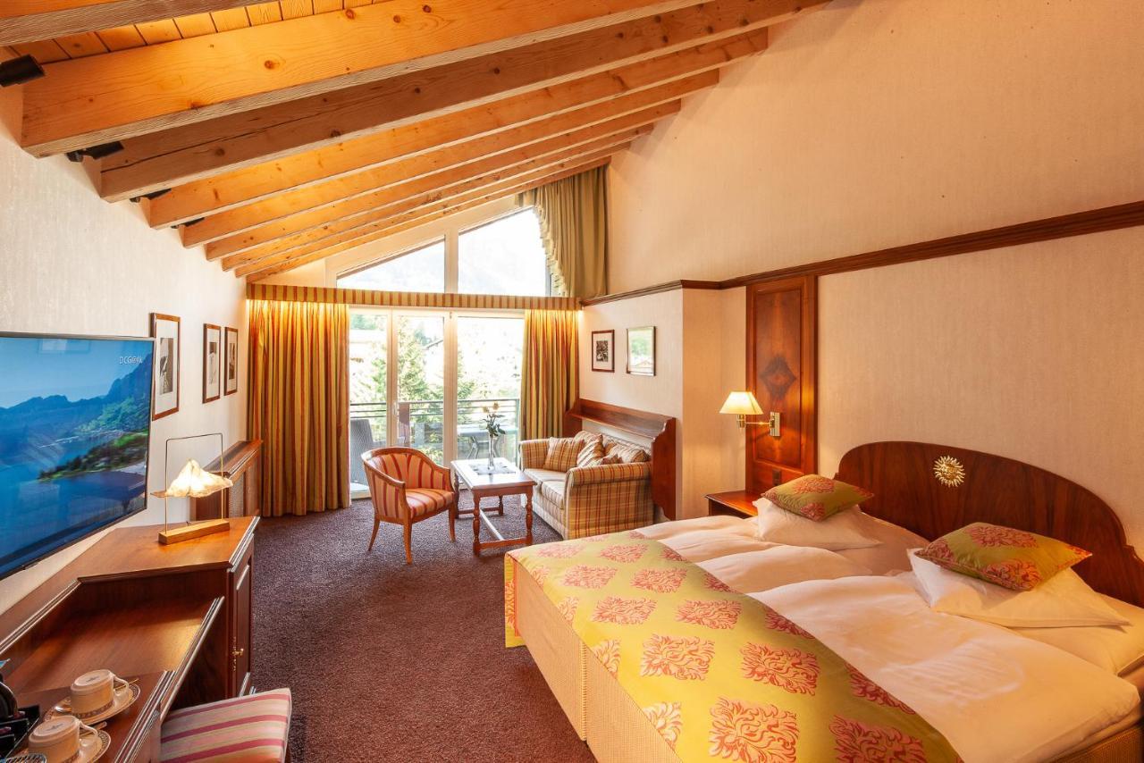 Hotel Sonne Zermatt Exteriör bild